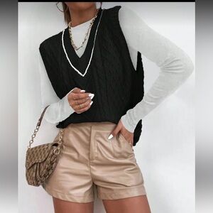 Black Knit Sleeveless Sweater Vest